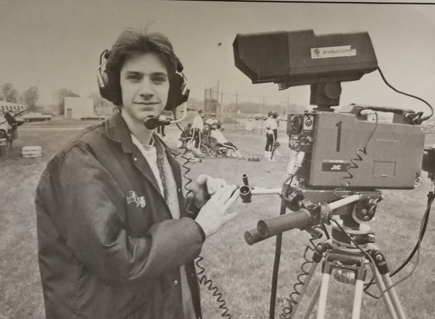 Posing with the camera in 1987, age 17!